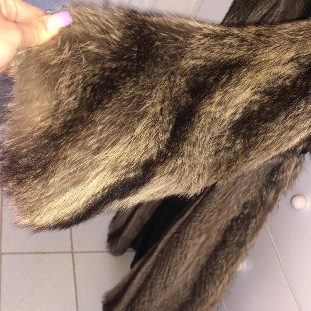 Real fur jacket - Picture 4 of 14